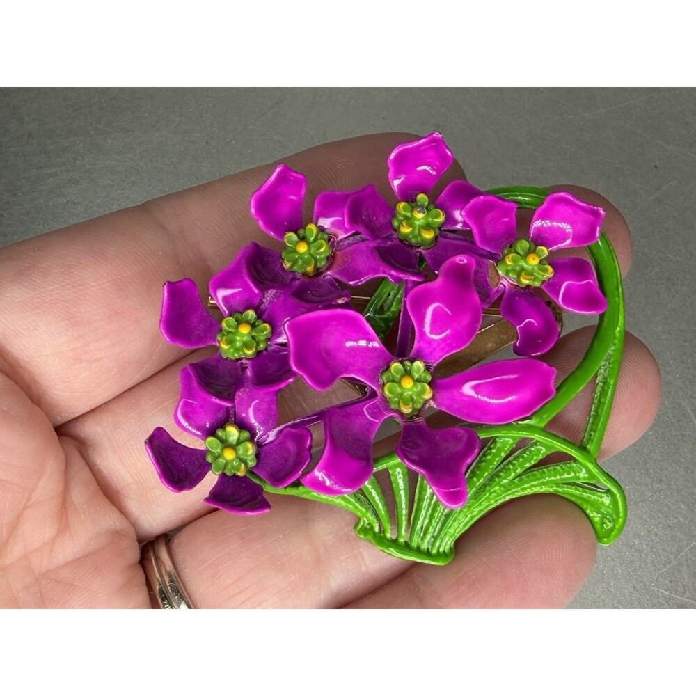 Vintage Purple Green Enamel Violet Flower Cluster Bouquet Brooch Suffragette